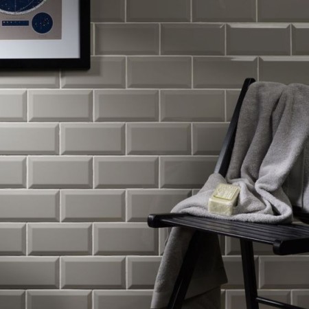 Metro Tile Beveled Light Grey 10x20