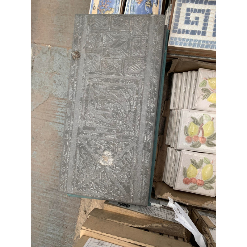 Dark Grey Patterned Wall Border Tile 165x335mm