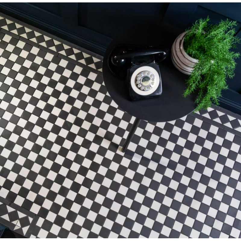 Victorian White & Black Chequer Mosaic Tile 291x291mm – Porcelain – Matt Finish